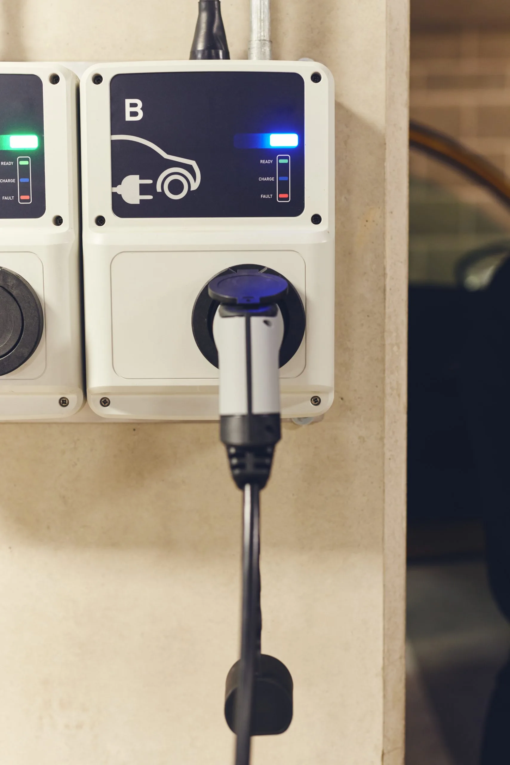 electric-car-charging